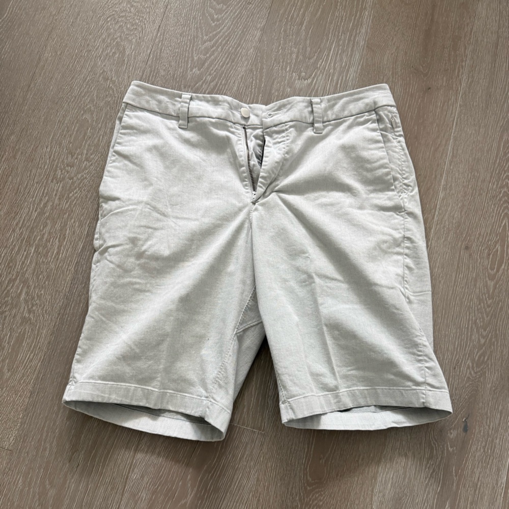 Lululemon Athletica Men’s Quick Oxford Commission Shorts 11” Inseam White/black